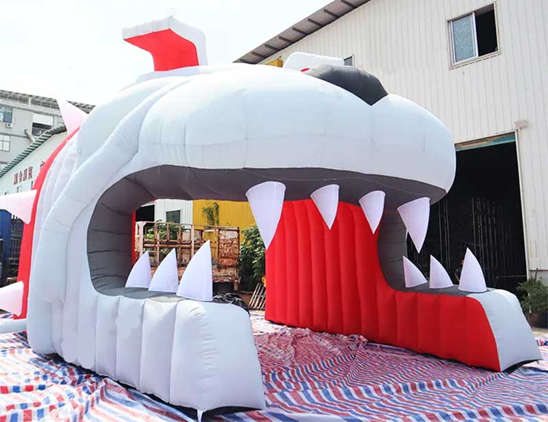 Inflatable Bulldog Tunnel Teeth